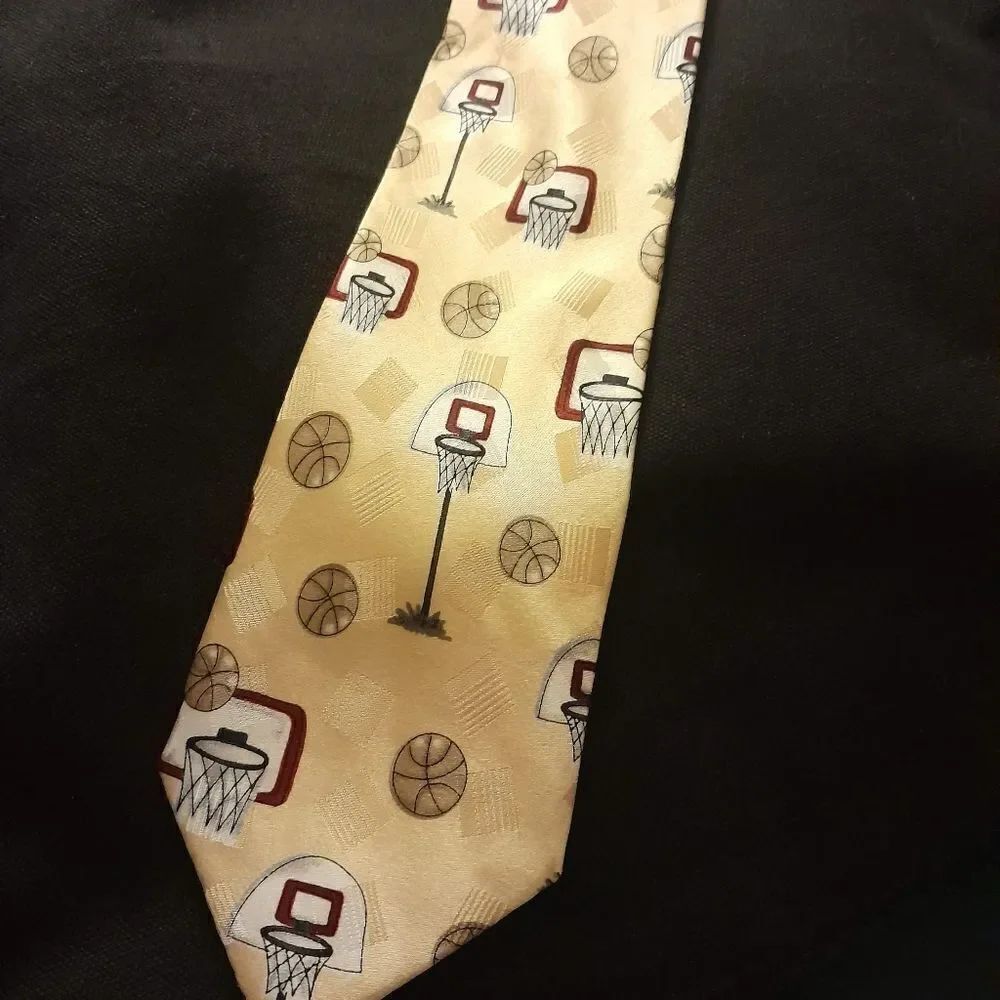 NWT Dockers "Basketball" Silk Tie